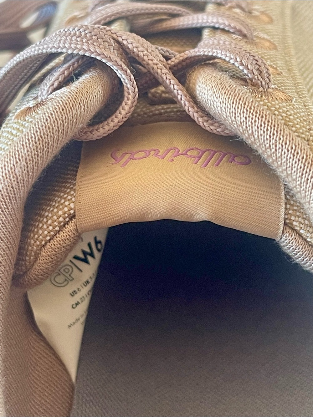 NEW ALLBIRDS CANVAS PACERS HAZY BEIGE SKATER CHIC SNEAKER WOMENS SIZE 6 - Picture 14 of 14